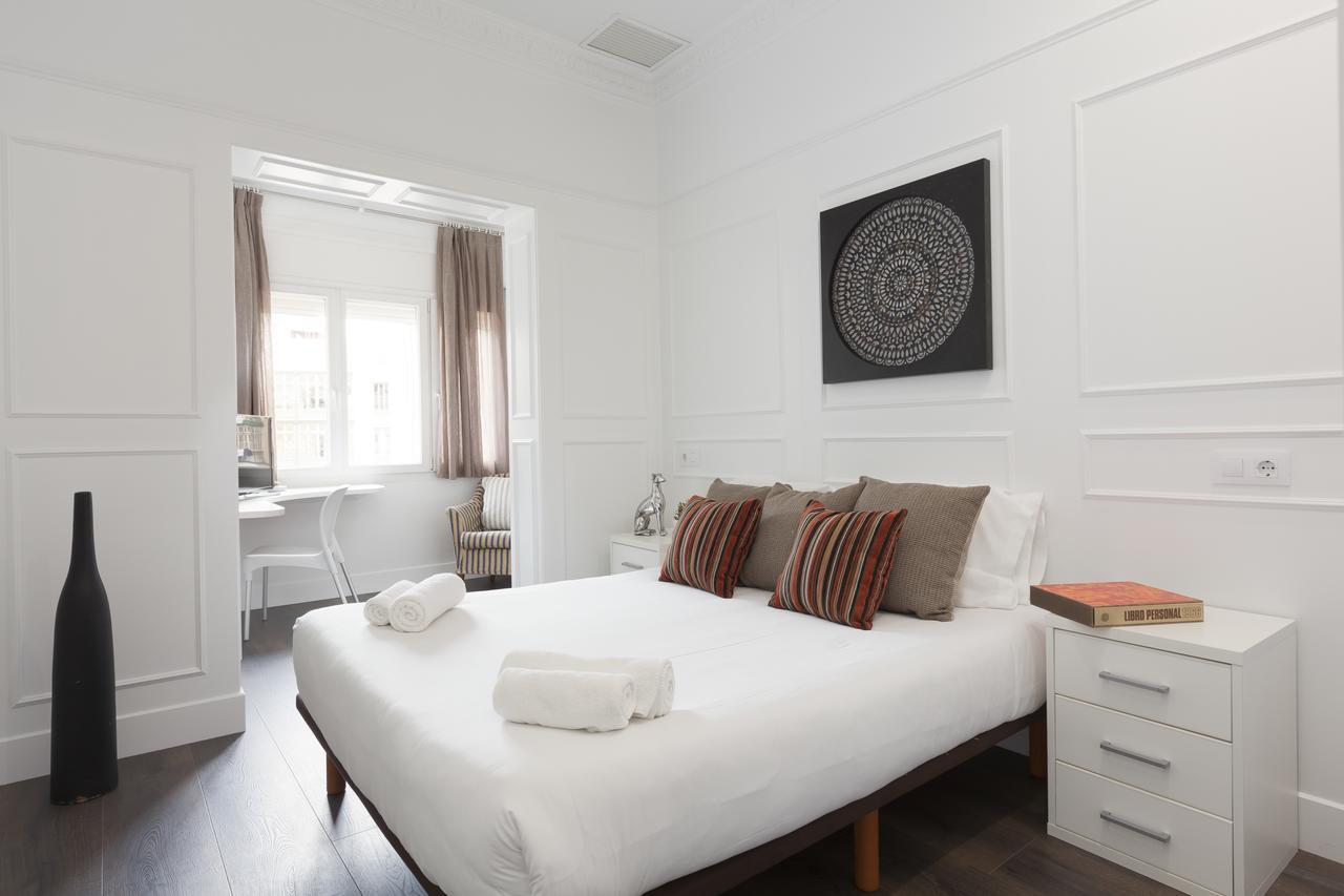 ברצלונה Enjoybcn Coliseum Apartments מראה חיצוני תמונה